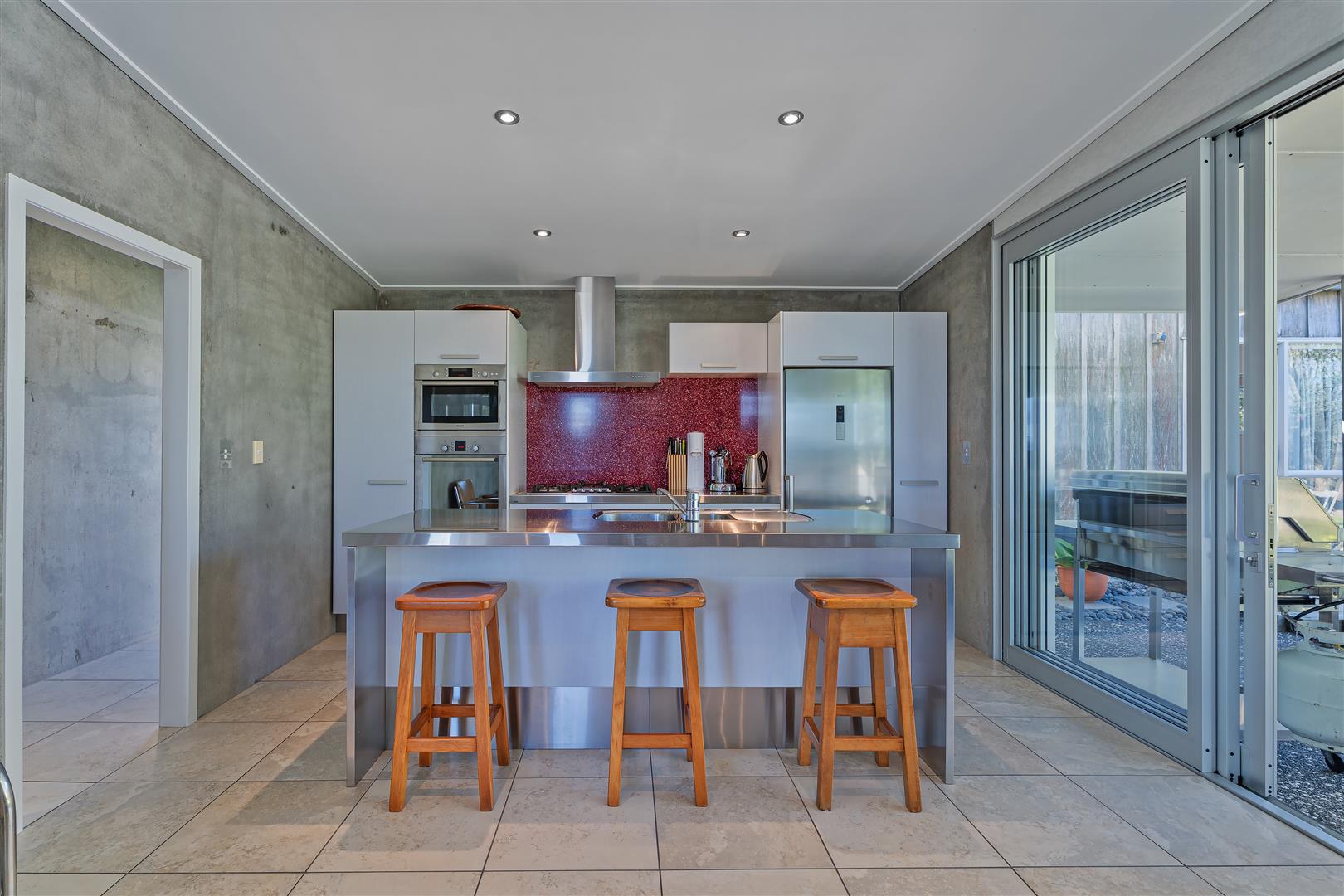 View kitchen and breakfast bar